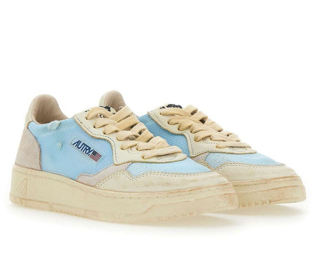Autry Medalist Low Super Vintage Sneakers