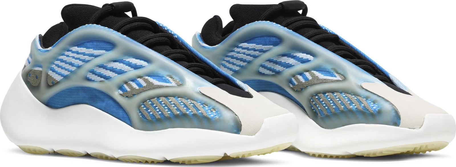 Yeezy 700 V3 – Arzareth