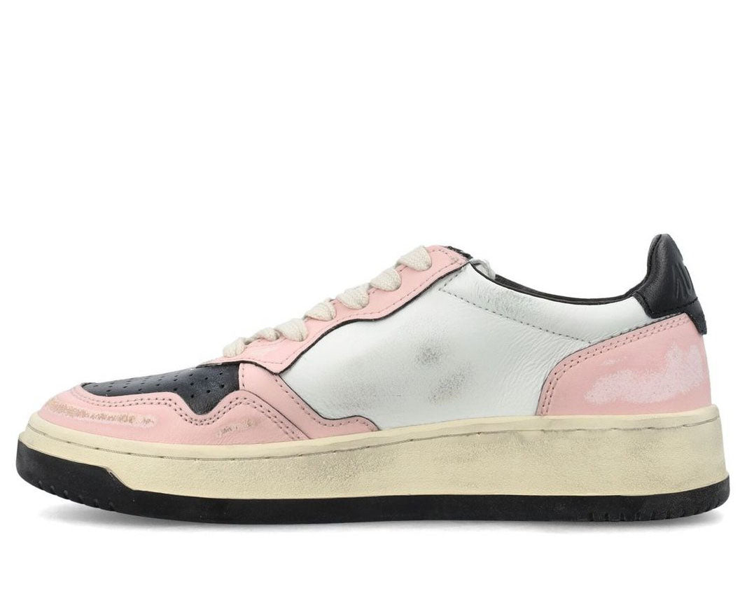 Autry Medalist Super Vintage Low-Top Sneakers