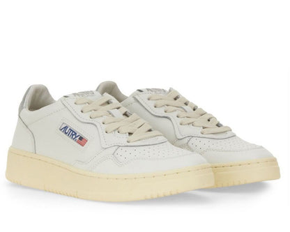 Autry Medalist Low-Top Sneakers