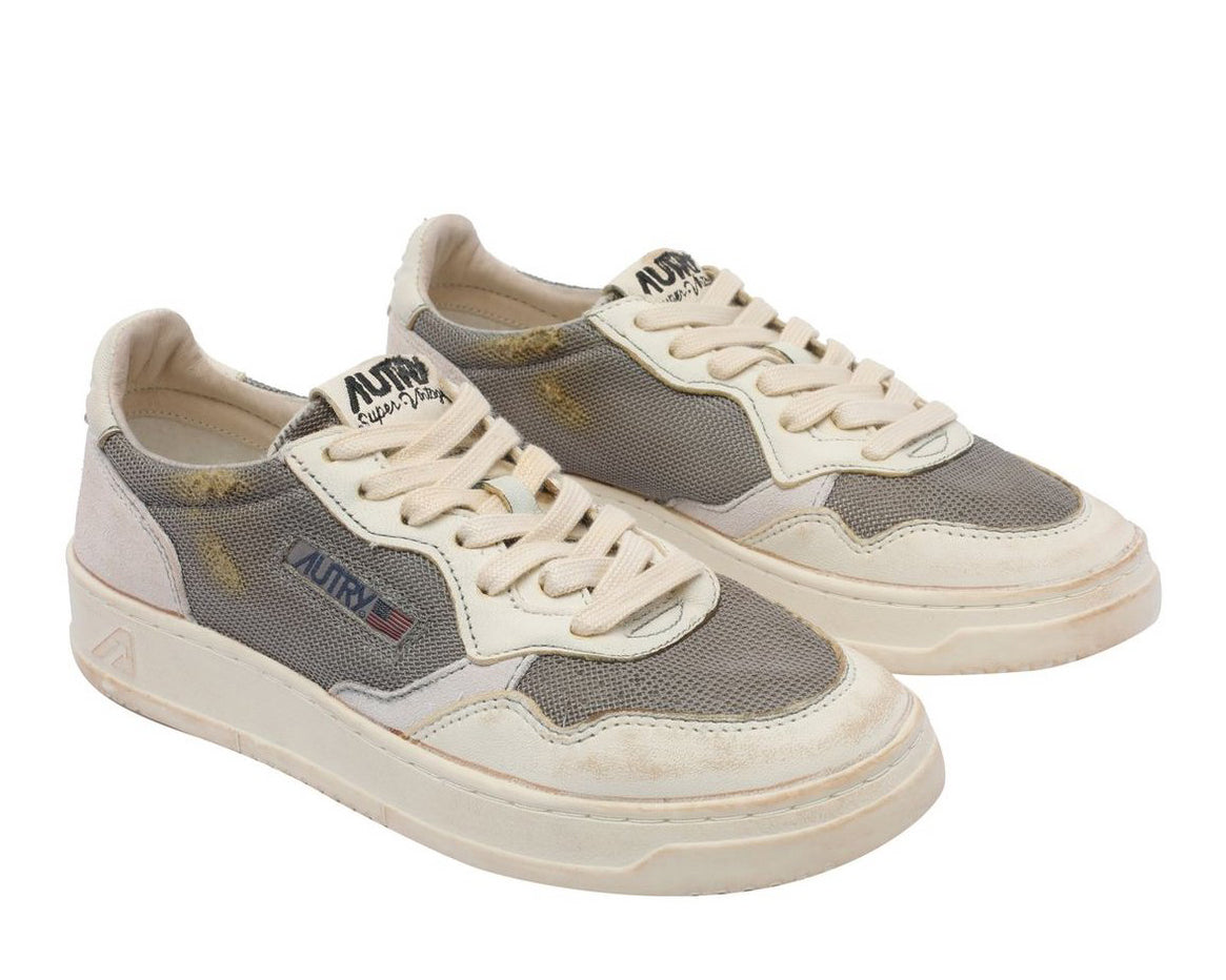 Autry Medalist Super Vintage Lace-Up Sneakers