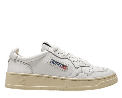 Autry Medalist Low All White Leather