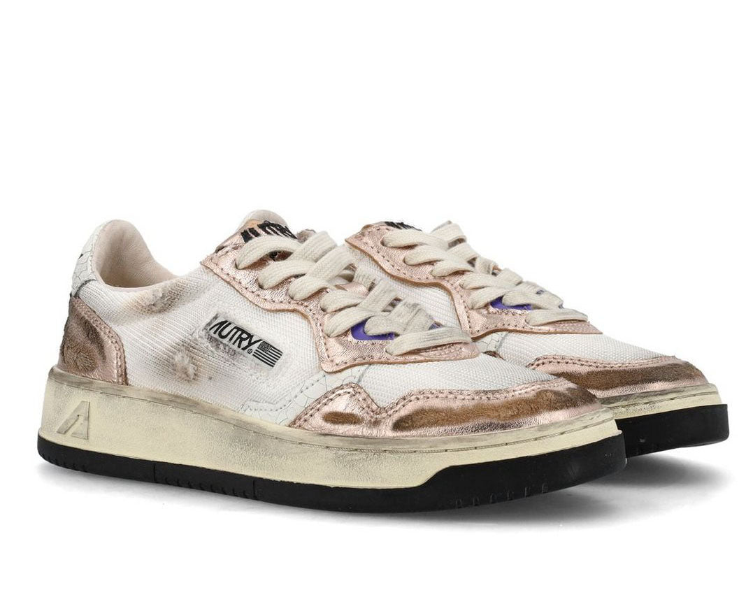 Autry Medalist Super Vintage Lace-Up Sneakers