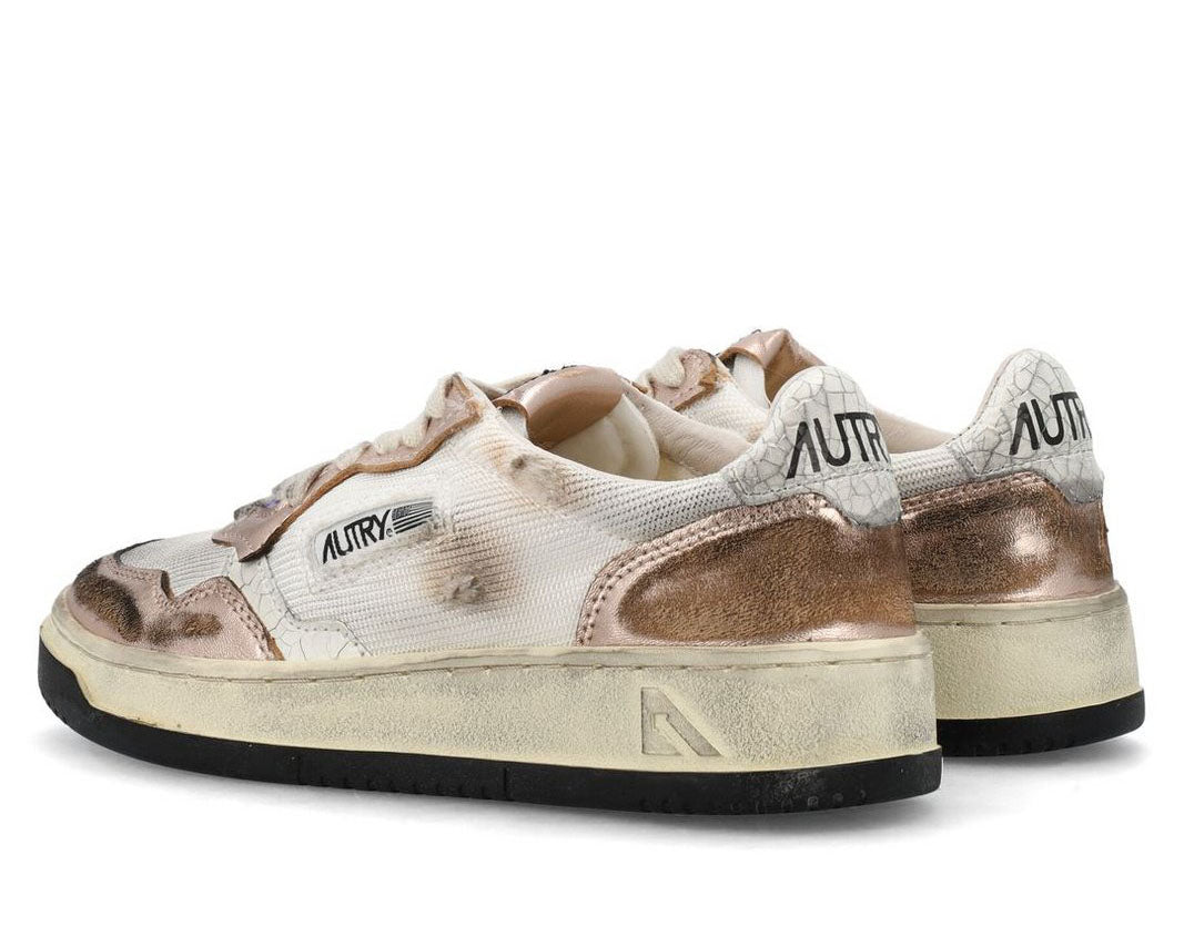 Autry Medalist Super Vintage Lace-Up Sneakers