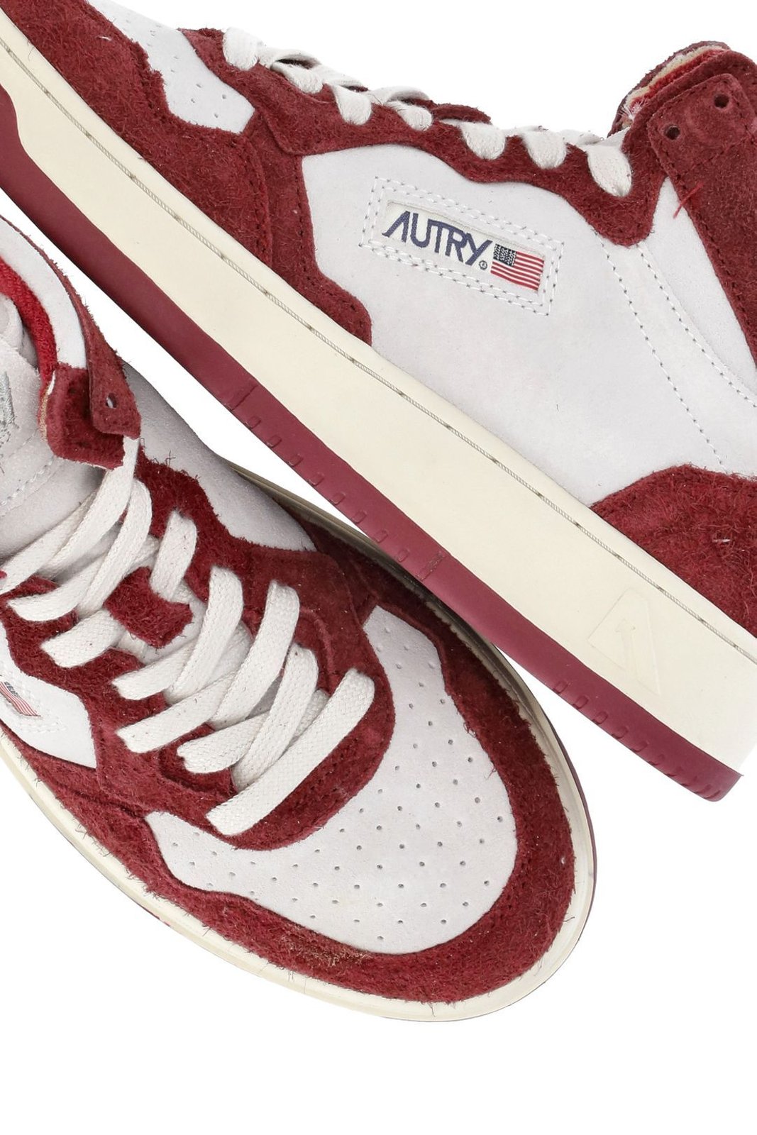 Autry Medalist Round Toe Sneakers