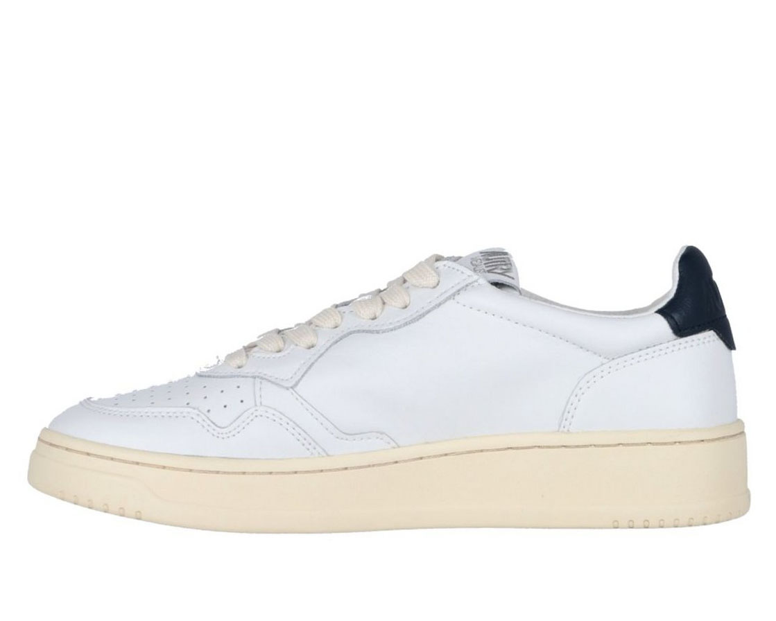 Autry Medalist Low Sneakers