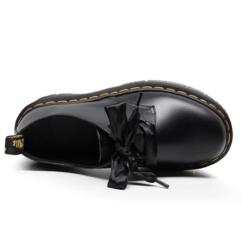 Dr. Martens Holly Leather