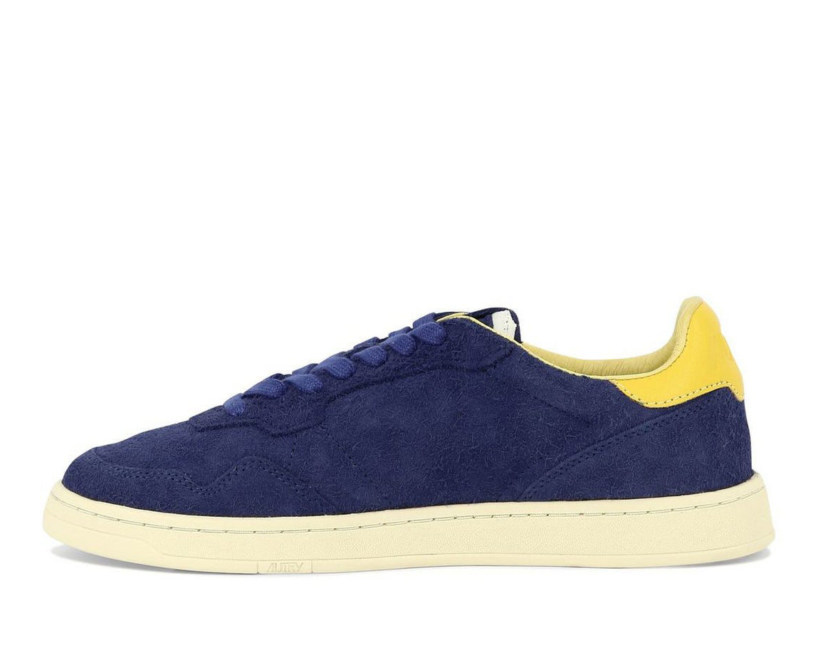 Autry New Flat Low Sneakers