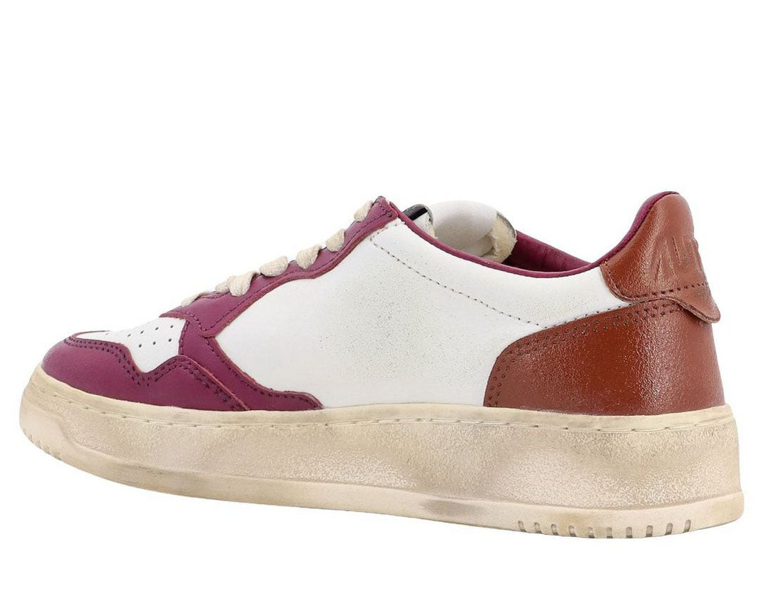 Autry Medalist Super Vintage Low-Top Sneakers