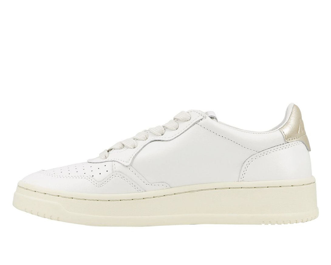 Autry Medalist Low-Top Sneakers