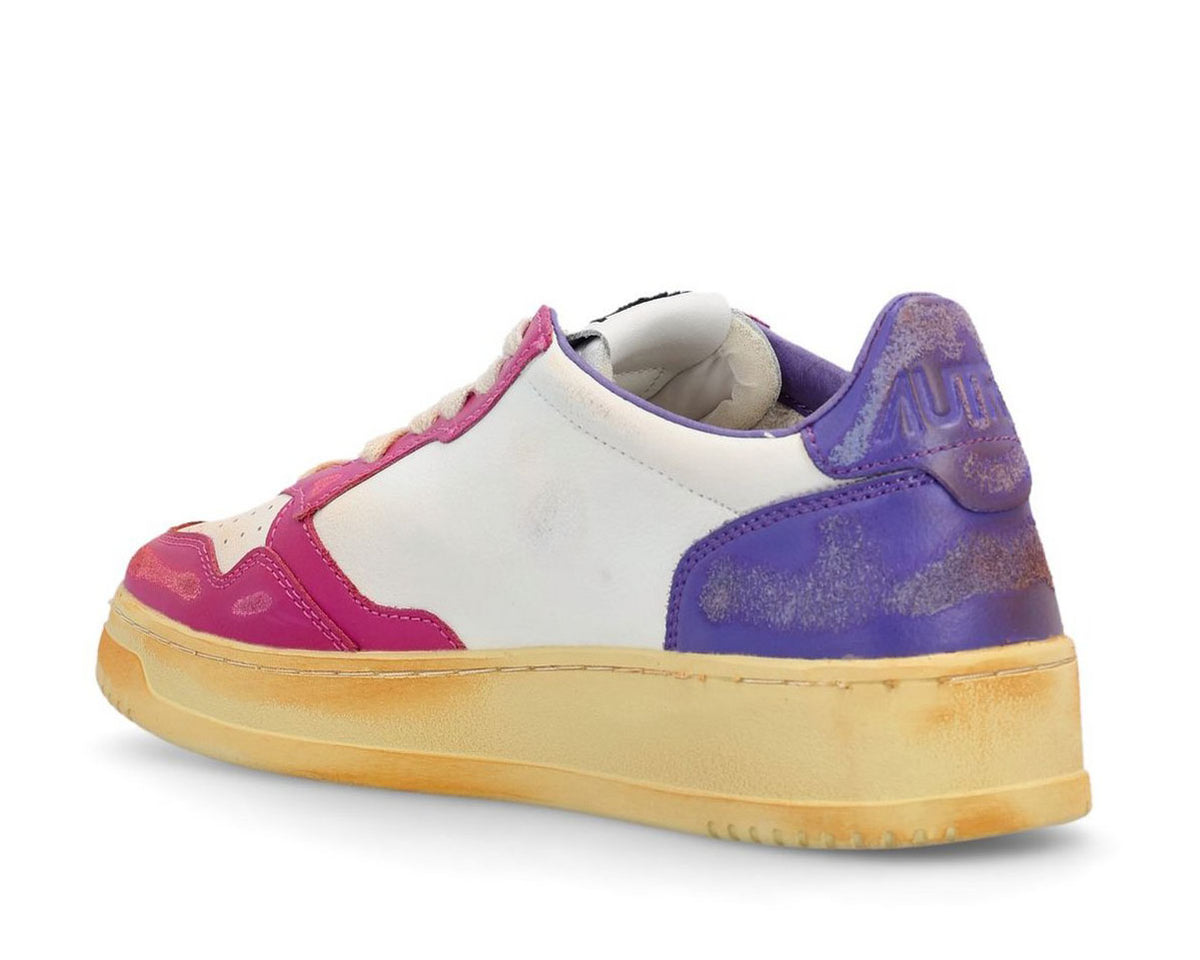 Autry Medalist Super Vintage Low-Top Sneakers