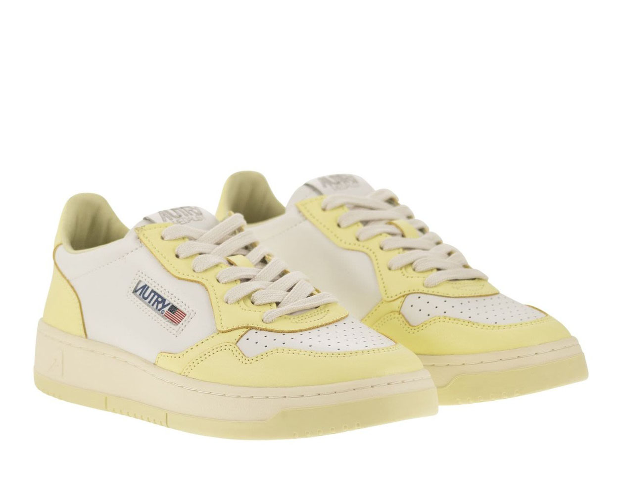 Autry Medalist Bicolor Low-Top Sneakers