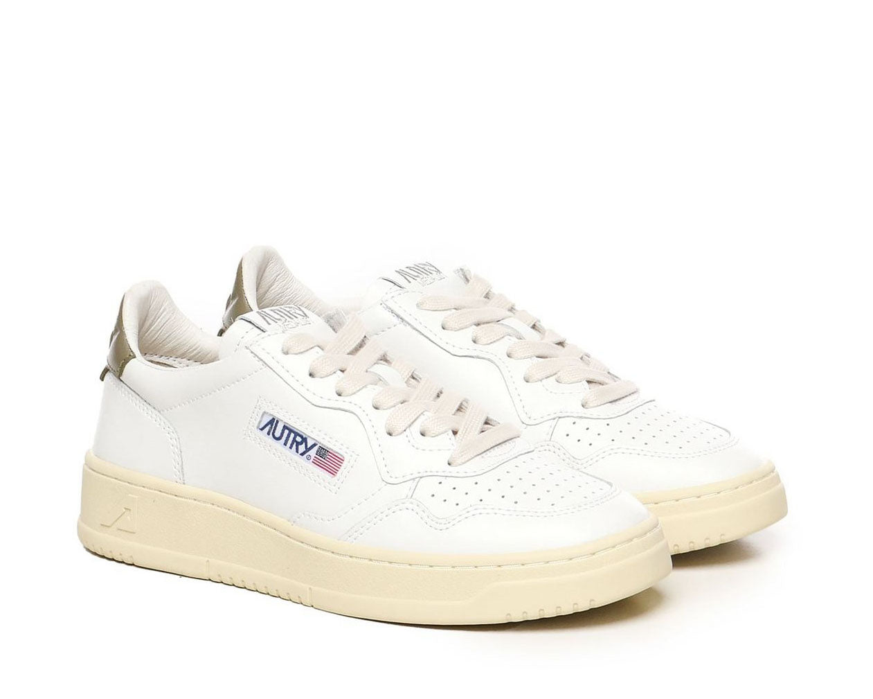 Autry Medalist Low-Top Sneakers