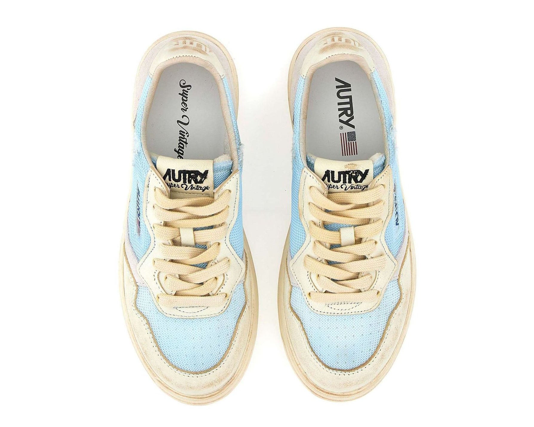 Autry Medalist Low Super Vintage Sneakers