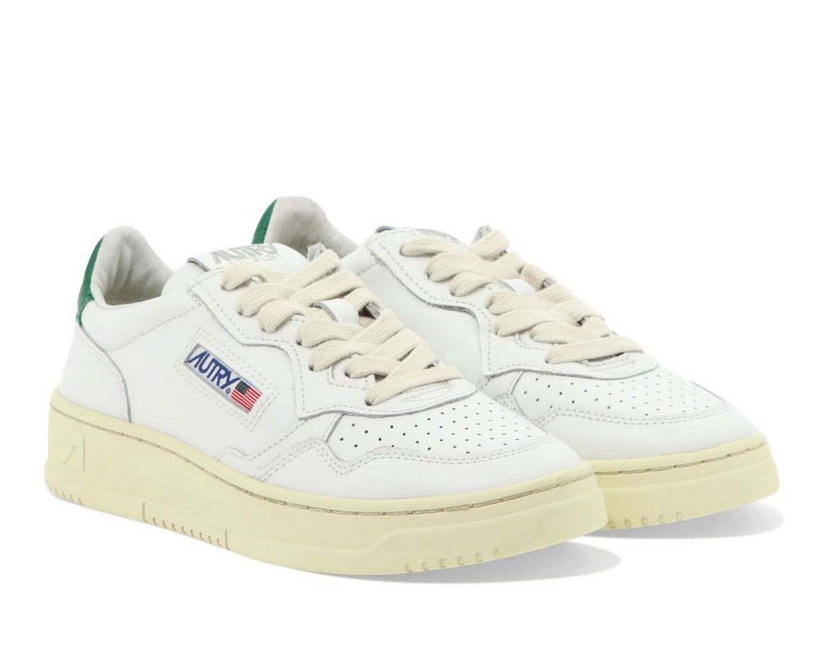 Autry Medalist Low-Top Sneakers