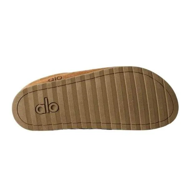 נעלי אלו יוגה | Alo Yoga Recovery Slipper