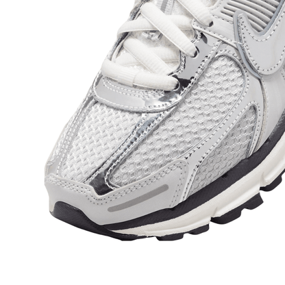 Nike Zoom Vomero 5 Photon Dust Silver