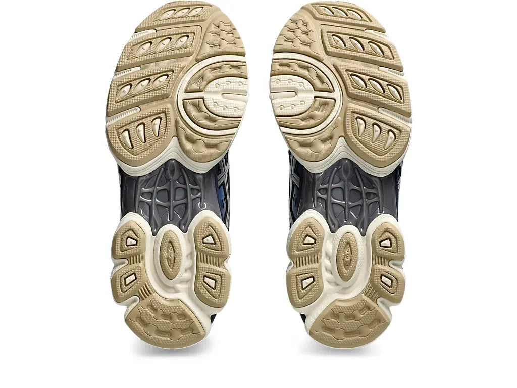 ASICS GEL-NIMBUS 9 x ENNOY – Pure Silver