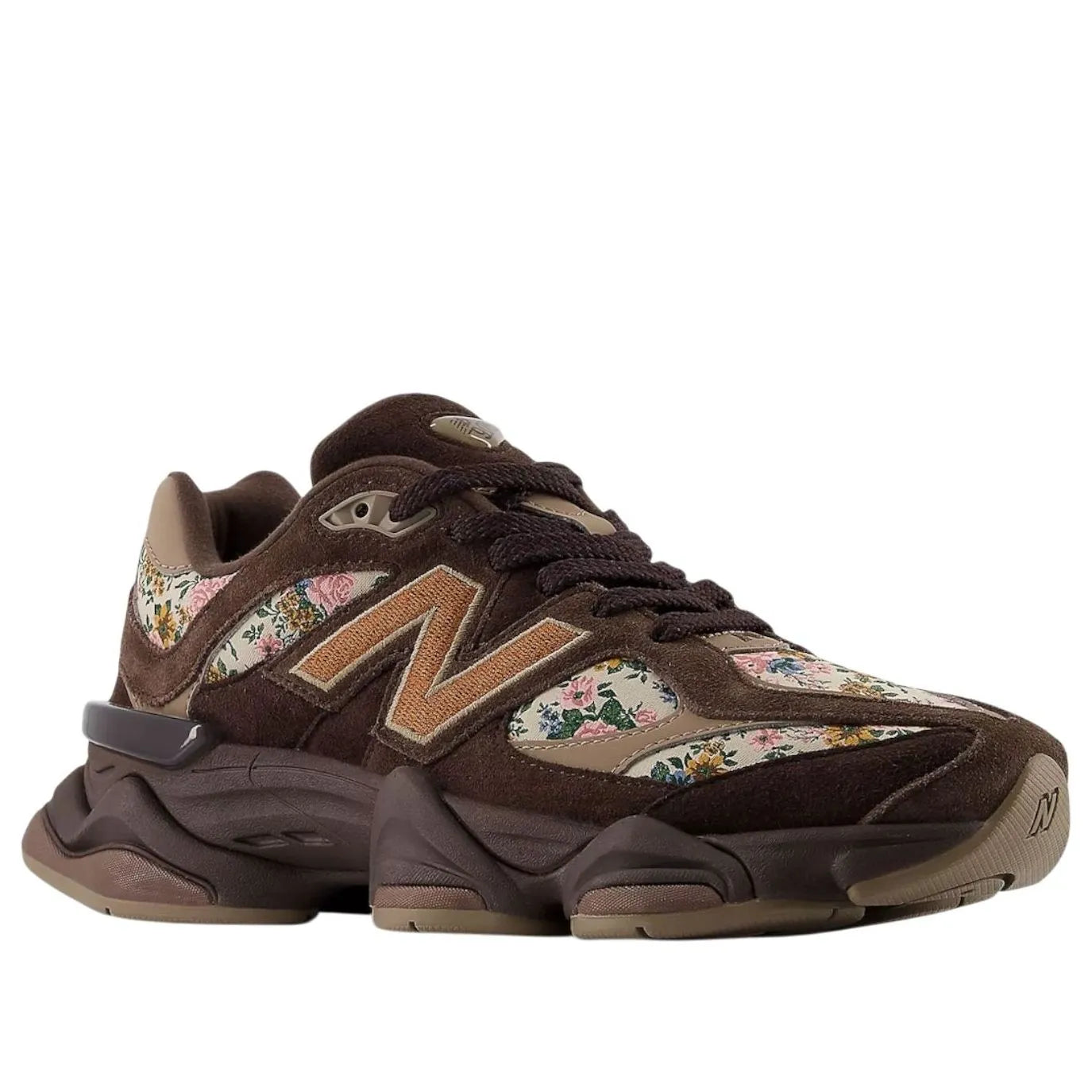 New Balance 9060 – atmos Pink Timeless Beauty