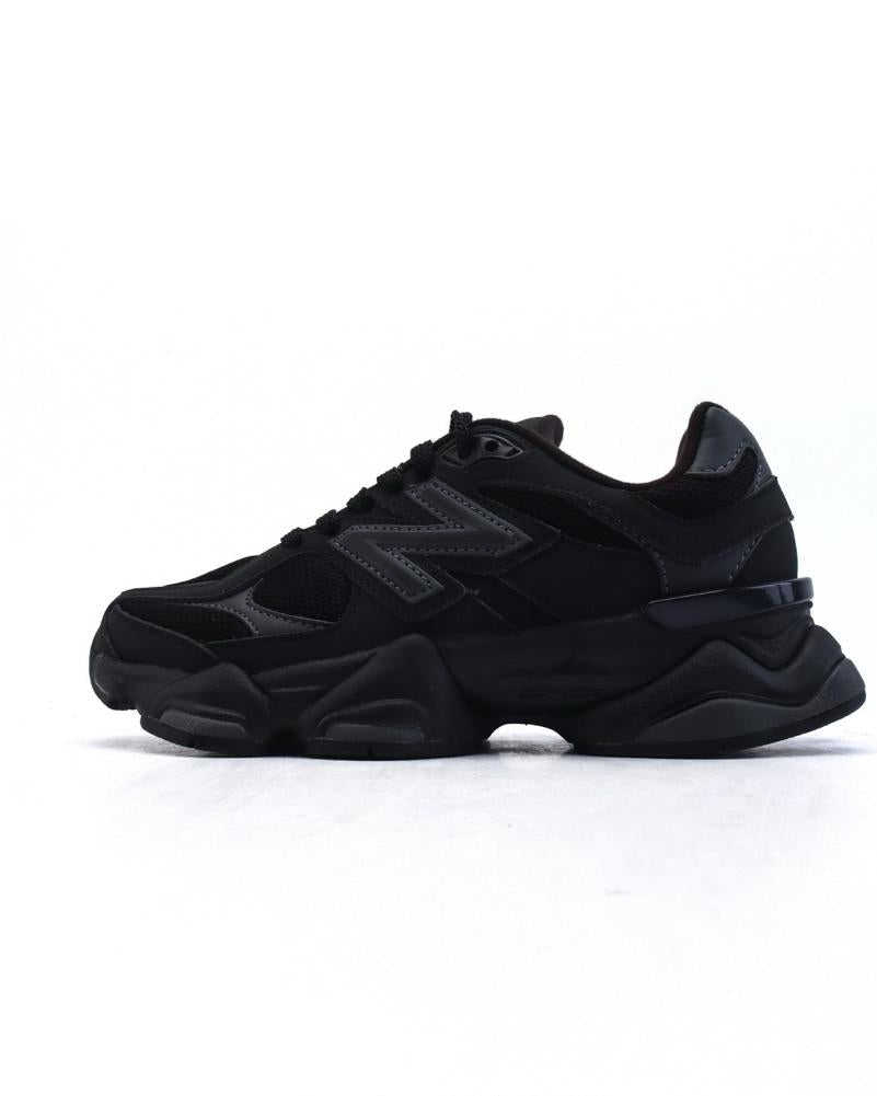 New Balance 9060 Triple Black – נעלי ניו באלנס 9060