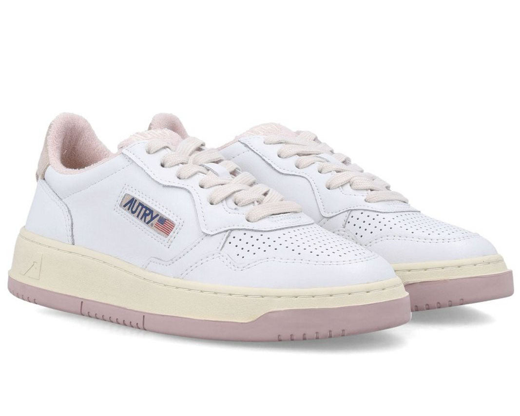 Autry Medalist Lace-Up Sneakers