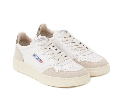 Autry Medalist Low-Top Sneakers