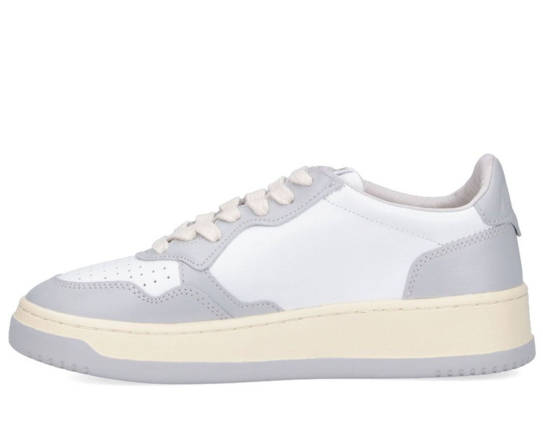 Autry Medalist Bicolor Low-Top Sneakers