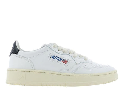 Autry Medalist Low-Top Sneakers