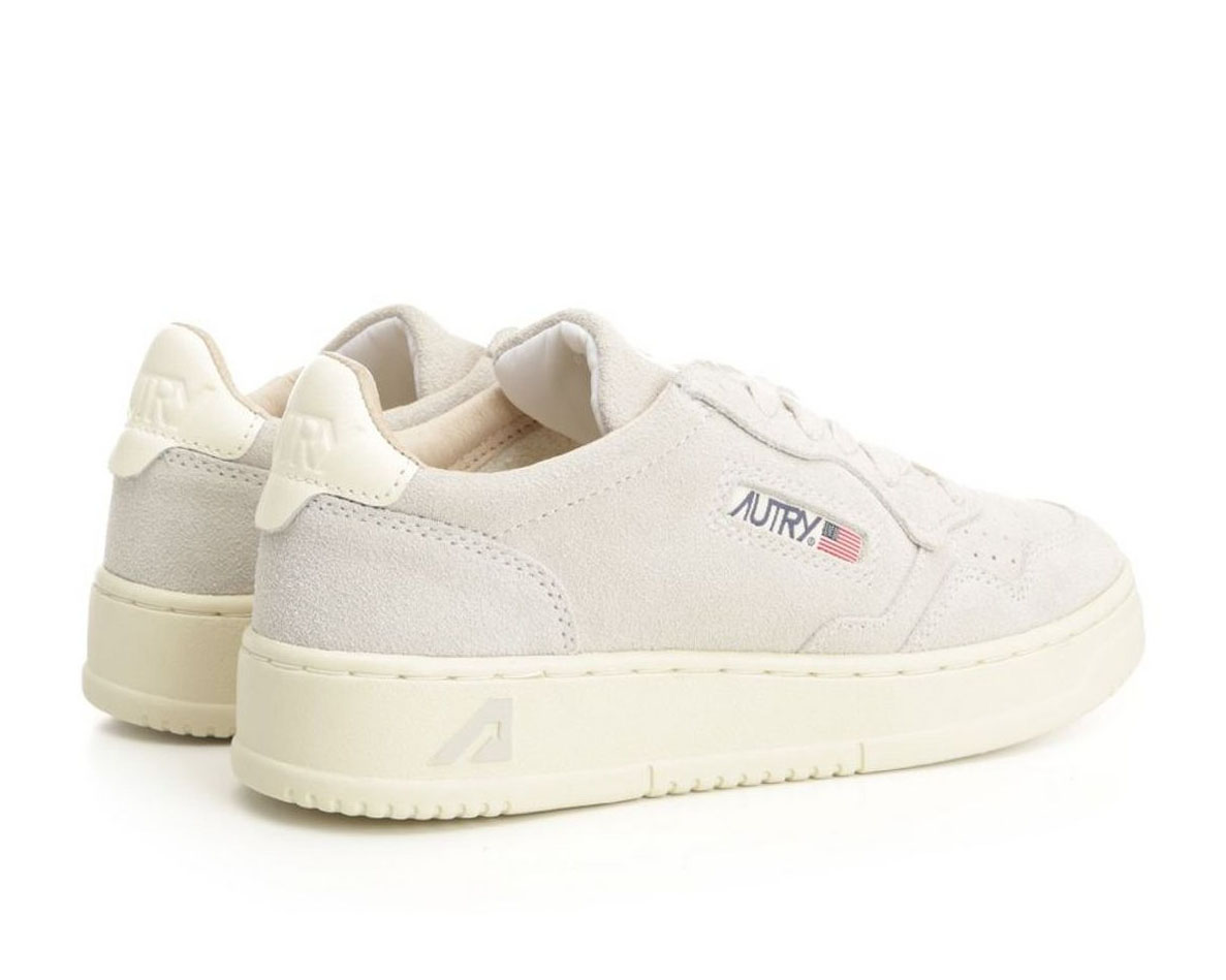 Autry Medalist Low-Top Sneakers