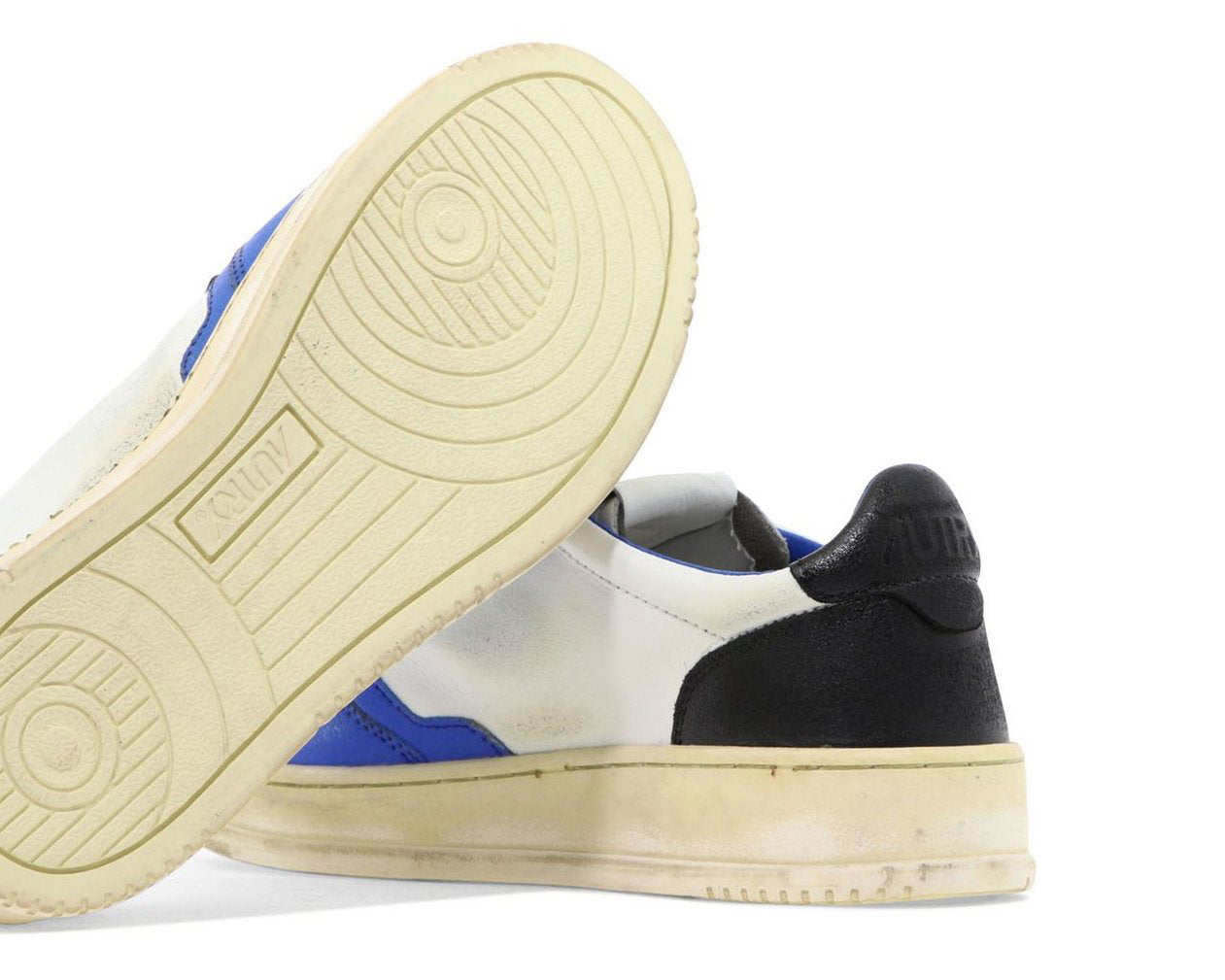 Autry Medalist Super Vintage Low-Top Sneakers