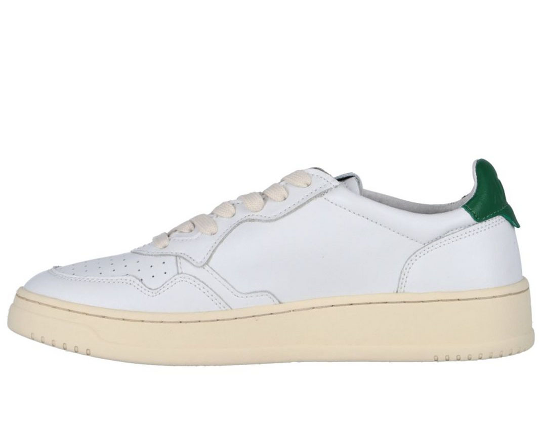 Autry Medalist Lace-Up Sneakers