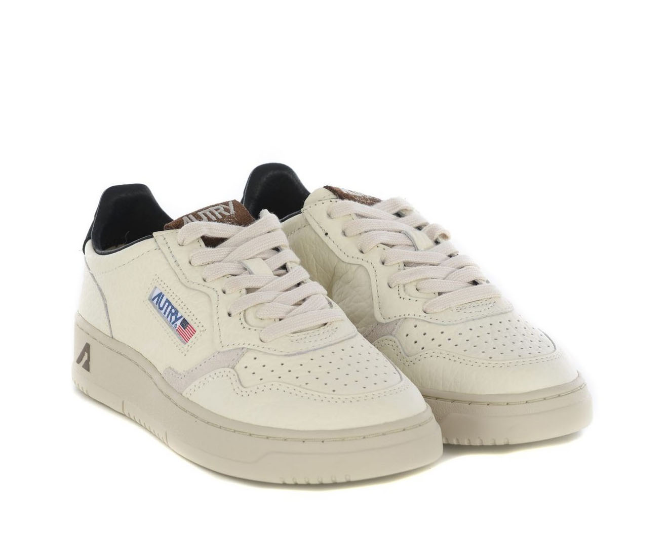 Autry Medalist Low-Top Sneakers