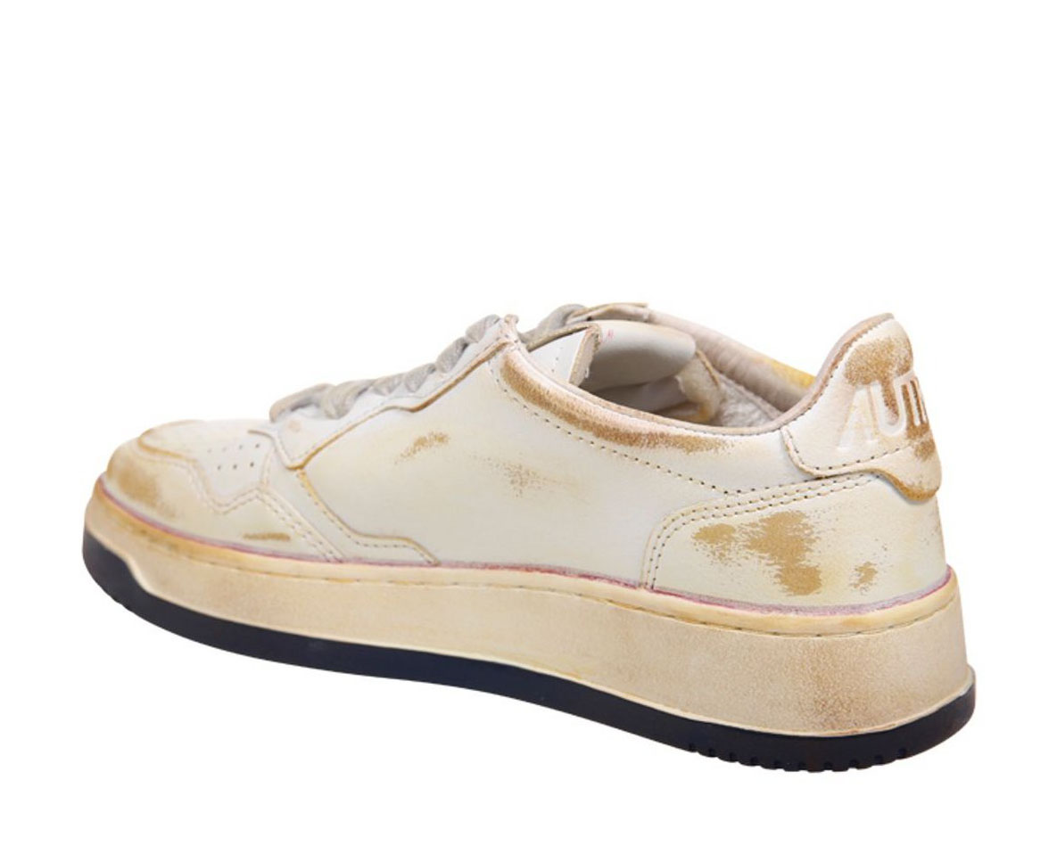 Autry Super Vintage Lace-Up Sneakers