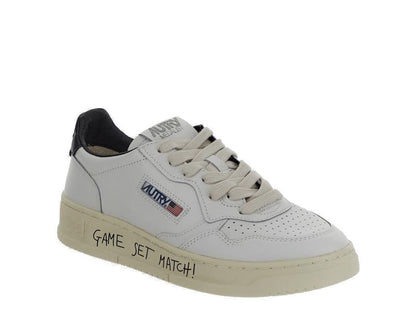 Autry Medalist Low-Top Sneakers