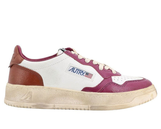 Autry Medalist Super Vintage Low-Top Sneakers