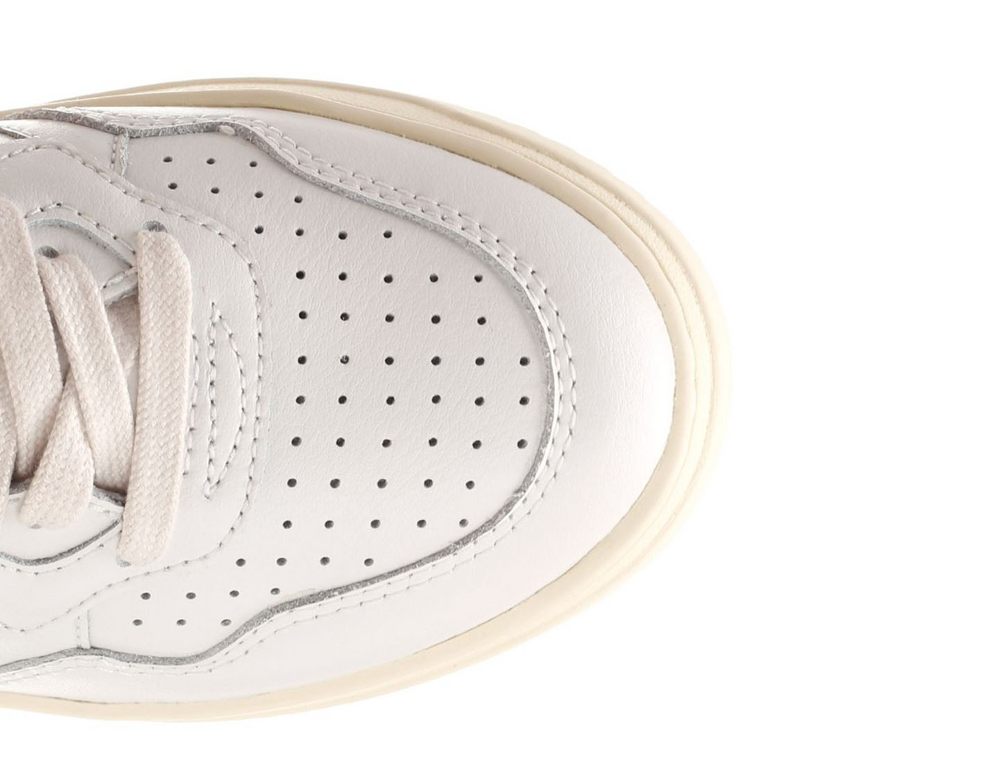 Autry Medalist Low-Top Sneakers