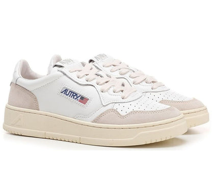 Autry Medalist Low-Top Sneakers