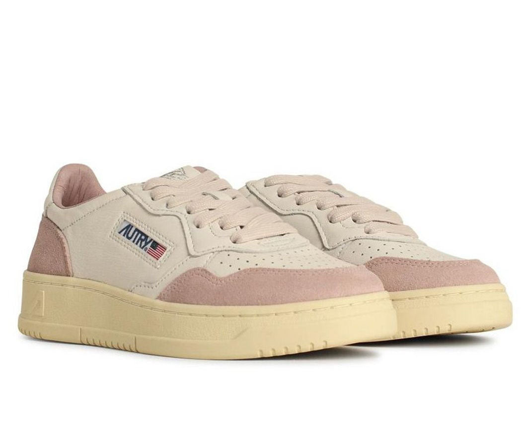 Autry Medalist Low Bicolor Sneakers