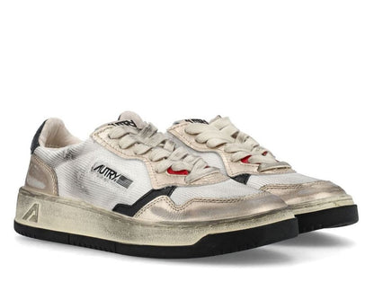 Autry Medalist Super Vintage Lace-Up Sneakers