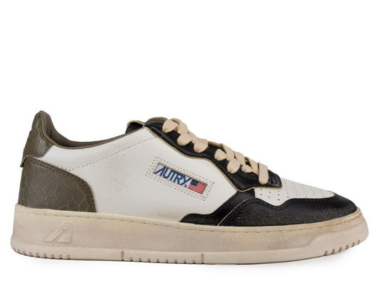 Autry Medalist Super Vintage Low-Top Sneakers