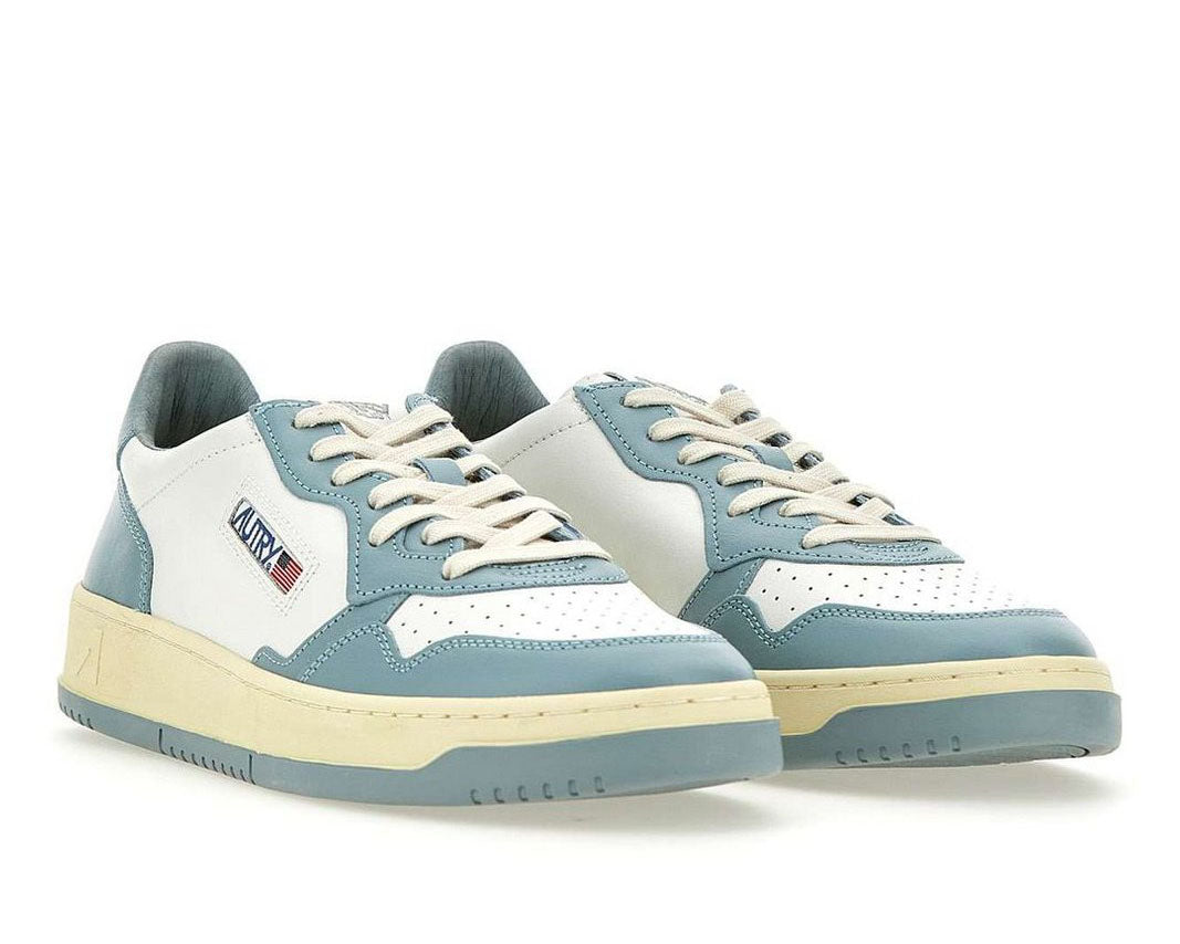 Autry Medalist Low-Top Sneakers