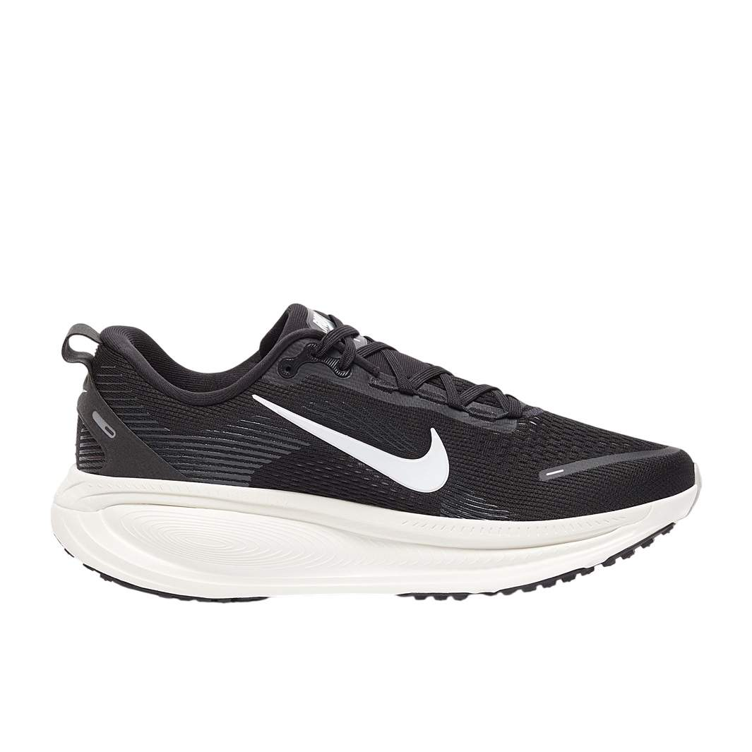 Nike Running Shoes | Nike Vomero 18 Black/Summit White