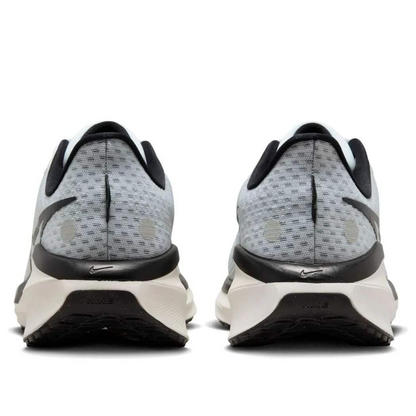 Nike Running Shoes | Nike Vomero 17 Platinum Vintage Green