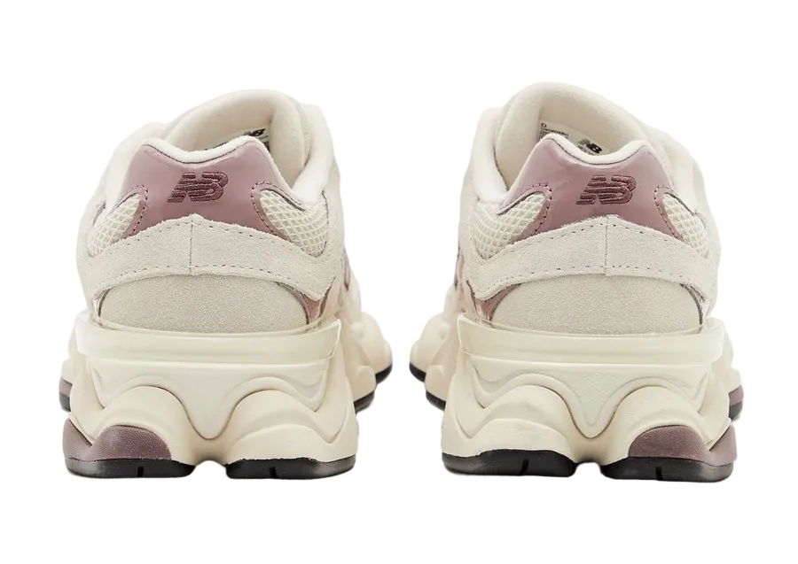 New Balance 9060 – Sea Salt and Linen