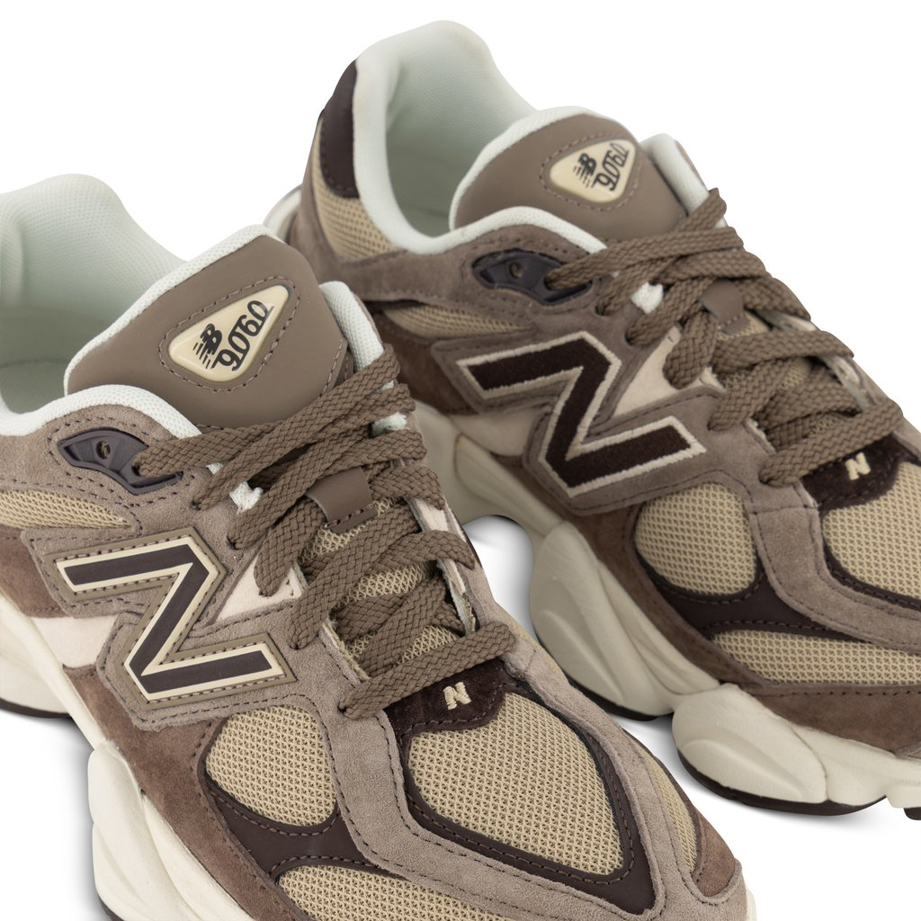New Balance 9060 – Thunder Brown