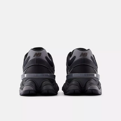 New Balance 9060 – BLACK with CASTLEROCK