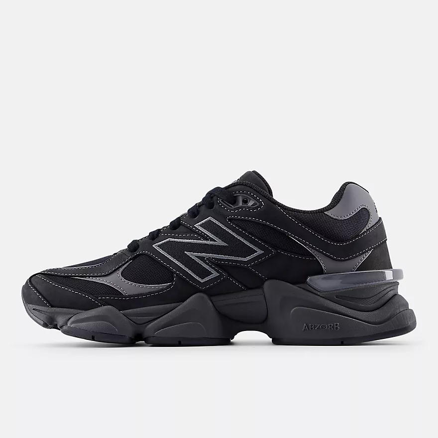 New Balance 9060 – BLACK with CASTLEROCK