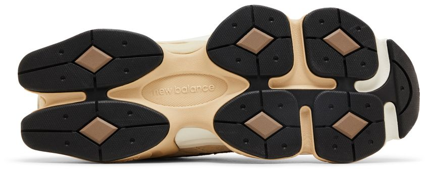 New Balance 9060 - Emerging Brown Pack
