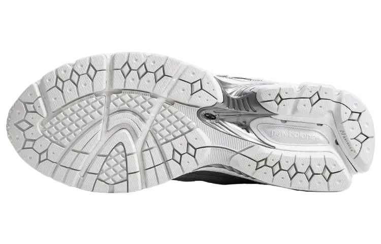 New Balance 1906 - Silver