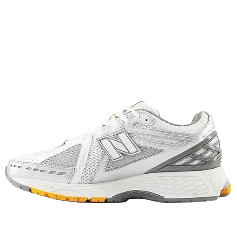 New Balance 1906 – Silver Orange